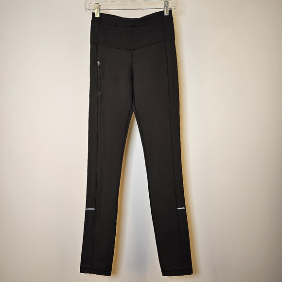 Lululemon black tights full length leggings feat. reflective trim size 4 US - Picture 2 of 8